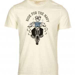 t shirt uomo particolari